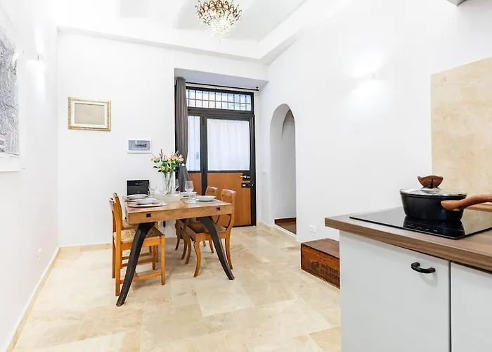 Apartment Bottega Augustea Duplex In Monti