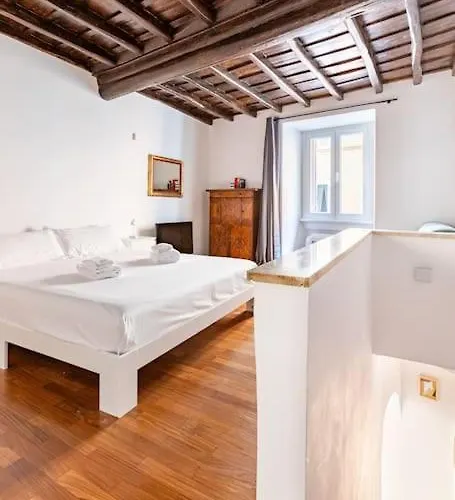 Bottega Augustea Duplex In Monti *